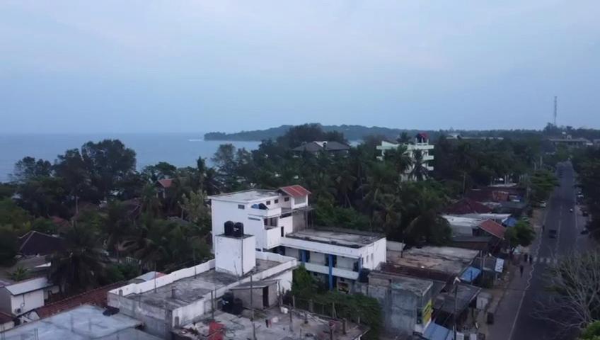 Hotel Crystal Bay Arugam Bay Exterior foto
